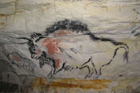 Копии рисунков из пещер 'Ляско' и 'Нио' во Франции...